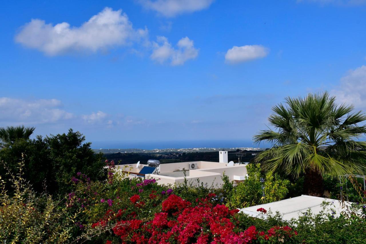 Gemuetliche Villa Mailin Priv. Pool Schoene Aussicht Skouloufia Bagian luar foto